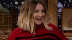 欧美群星 - Julia Michaels on Her Issues, Sweaty Palms and Why She Gave Justin Bieber Sorry