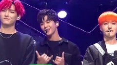 SF9 - 和我玩吧 & O Sole Mio