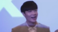 少女时代,EXO,防弹少年团,Red Velvet,WANNA·ONE - 爱豆面对粉丝尖叫时的反应
