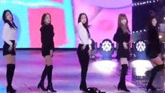 Red Velvet - Russian Roulette