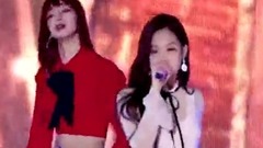 韩国群星,BLACKPINK - Playing With Fire