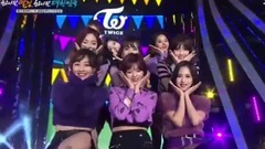 TWICE - Cheer Up-2018平昌冬奥会G-100圣火传递祝贺K-POP演唱会 现场版 17/11/01