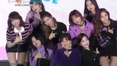 TWICE - LIKEY&Cheer Up-2018平昌冬奥会G-100圣火传递祝贺K-POP演唱会 现场版 17/11/01