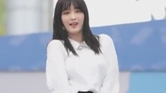 LABOUM - Hwi Hwi 主 - 律喜