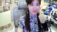 模仿翻唱 - 我的唇吻不到我爱的人