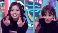 TWICE - LIKEY