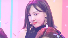 TWICE,娜琏(Twice) - Likey - 林娜琏直拍版 17/11/02