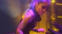 网络音乐 - 下载量破亿的一首DJ舞曲,好听极了,百听不厌!
