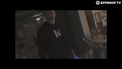 欧美群星 - Throttle & Niko The Kid - Piñata