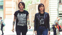 Tegan And Sara,Hayley Williams - Tegan And Sara & Hayley Williams - Nineteen