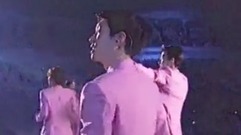 EXO - EXO蝴蝶少女3D纯人声回旋
