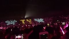 少女时代,太妍(少女时代) - 泰妍PERSONA演唱会曼谷场饭拍版 17/05/28