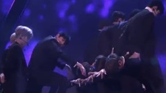 WANNA·ONE - Energetic&Burn it Up - 2017AAA颁奖礼现场版 17/11/15