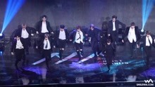 WANNA ONE - Wanna One - Energetic+Burn It Up - 2017 Asia Artist Awards 饭拍版