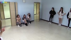 韩国群星 - White组 "My turn"练习 幕后视频