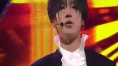 Super Junior,Apink,EXO,MAMAMOO,WANNA·ONE - AAA颁奖典礼舞台现场合辑