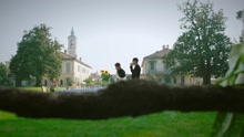 Sconosciuti da una vita (Official Video)