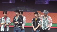 EXO - kokobop