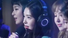 Red Velvet - Peek-A-Boo