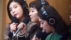 Red Velvet - Peek-A-Boo