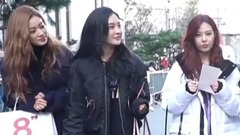 SONAMOO,PENTAGON - 在路上采访爱豆