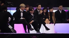 EXO - 171201 MAMA IN 香港 EXO台下观看最佳MV VCR 现场饭拍版