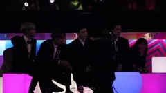 EXO - 171201 MAMA IN 香港 EXO台下观看宣美&泰民 GASHINA 现场饭拍版