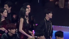Super Junior,EXO,吴世勋(EXO) - 171201 MAMA IN 香港 EXO台下观看 suju Black Suit 世勋 Focus