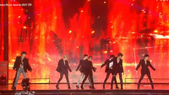 EXO - Forever&前夜&Ko Ko Bop - 2017MMA颁奖礼现场版 17/12/02