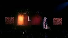 西城男孩 - Ain't That a Kick In the Head (The Number Ones Tour '05)