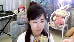 模仿翻唱 - 紫菱女神演唱歌曲<母亲>到什么时候也离不开咱的妈!