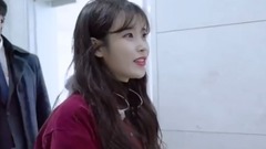 IU - IU清洲演唱会后台花絮withFavegirls
