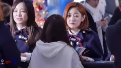 gugudan - 签售环节剪影