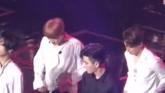 Super Junior,Super Junior-D&E - [Serenade_2H]SuperShow7 首尔站 Shirt 主-银赫 & 东海 饭拍版 17/12/16
