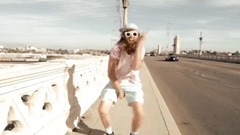 欧美群星 - Keep On Loving