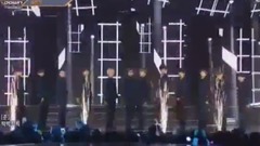 Seventeen - 压低帽子&CLAP(Remix) - M!Countdown 光州特辑现场版 17/12/21