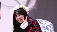 少女时代,太妍(少女时代) - 冬专签售会