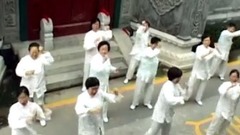 拉拉队