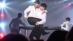 徐恩光(BTOB),宣美(Wonder Girls) - 徐恩光现场表演宣美<Gashina>