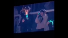 少女时代,SHINee,太妍(少女时代),金钟铉(SHINee) - 钟铉演唱会饭拍泰妍视频一则