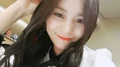 银河(GFriend),GFriend - GFriend中的她换了发型就变了个样!网友热议讨论,就算长发也是很美啊