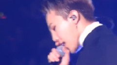 G-Dragon(BigBang),BigBang - Bad Boy
