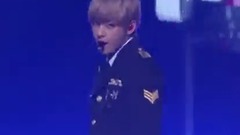 防弹少年团 - DNA