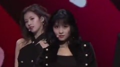 韩国群星,TWICE - Heart Shaker&4 minutes&Greedy