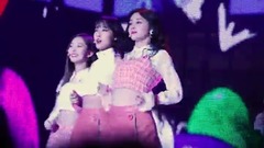 PRISTIN - WEE WOO