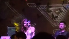 大哲 - 大哲的一首<藕断丝连>DJ版,不知谁听过,好听极了!