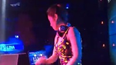 网络音乐 - 一首动感节奏DJ舞曲<该走的路>,唱的好听,分享收藏!