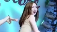 韩国群星,舞蹈视频 - 短裙