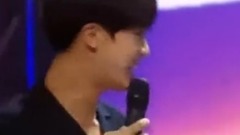 EXO,防弹少年团,GOT7,Red Velvet,TWICE - 韩国爱豆尴尬爆笑时刻 你们当做没发生我们也当没看见 part 3