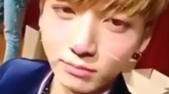防弹少年团,田柾国(防弹少年团),V(防弹少年团),JIMIN(防弹少年团),J-HOPE(防弹少年团) - 抛开舞台上的霸气,其实我们Jungkook还是个Baby